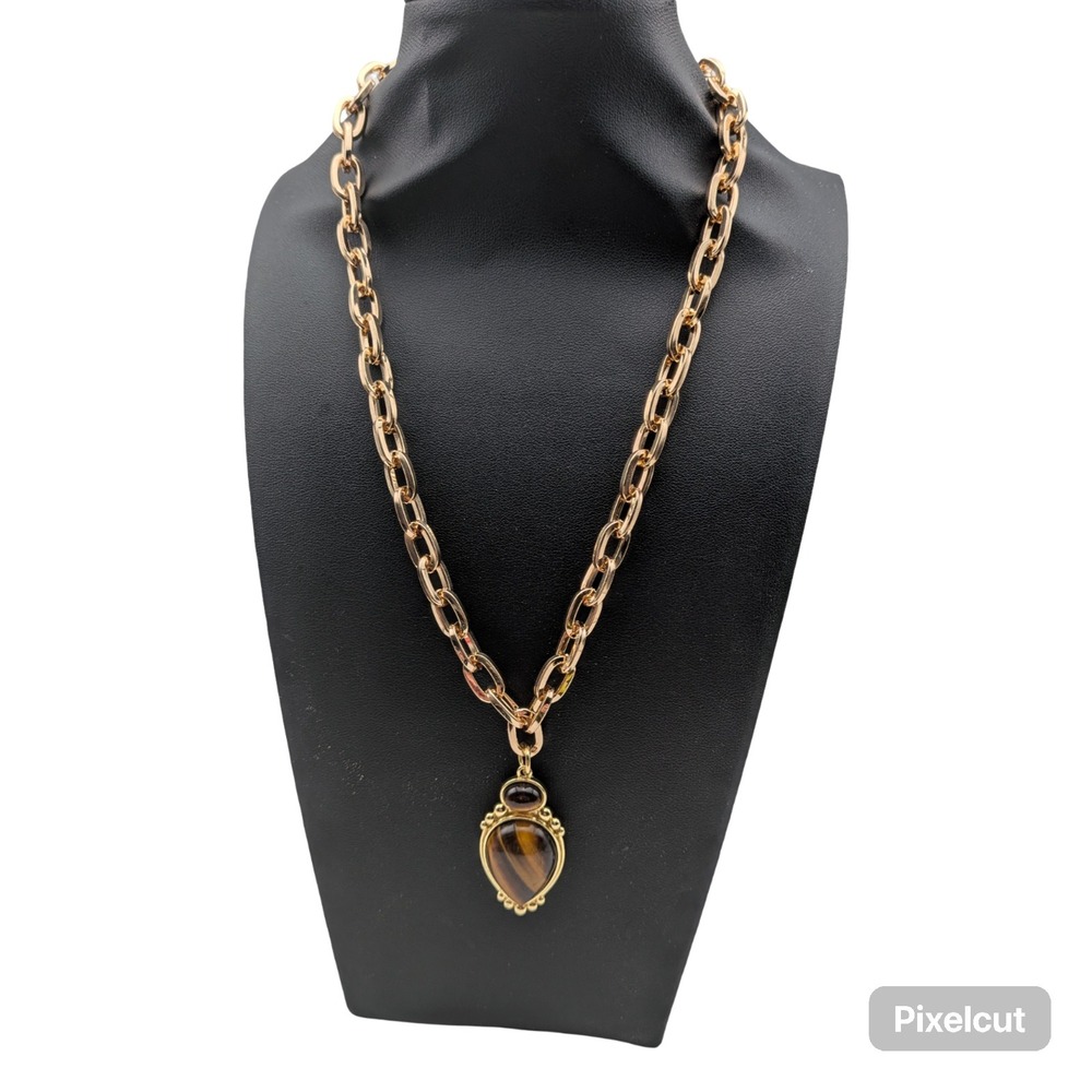 Phoebes Gold Tone Tigers Eye Teardrop Pendant Link Chain Necklace Made in Spain